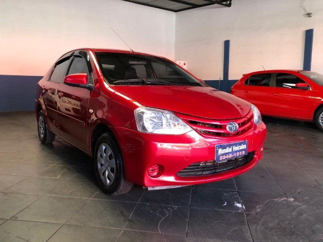 TOYOTA ETIOS SEDAN XS 1.5 FLEX 2016 COMPLETO