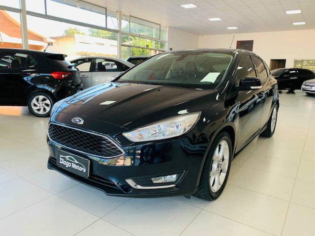 FORD FOCUS HATCH 2.0 SE