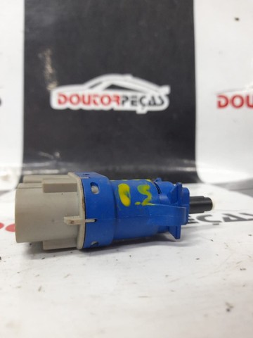 Interruptor Luz De Freio Ford Ka PA6-GF30 - Foto 4