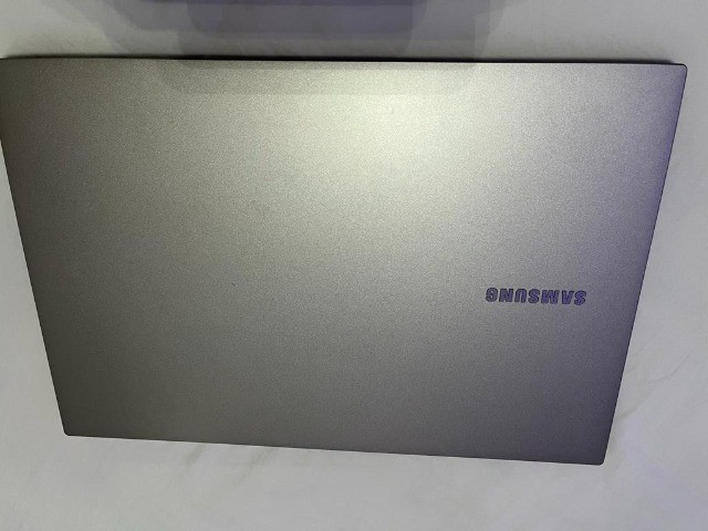 01 notebook Samsung  - Foto 3