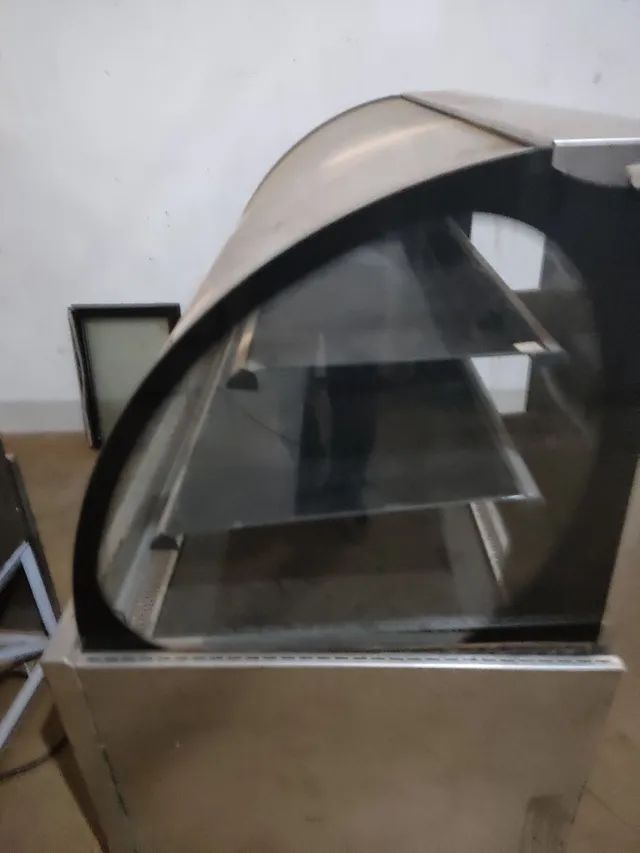 Balcão expositor seco