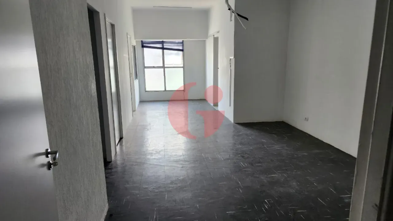 Sala comercial para venda e locação com 101,30m² no Centro | SJC