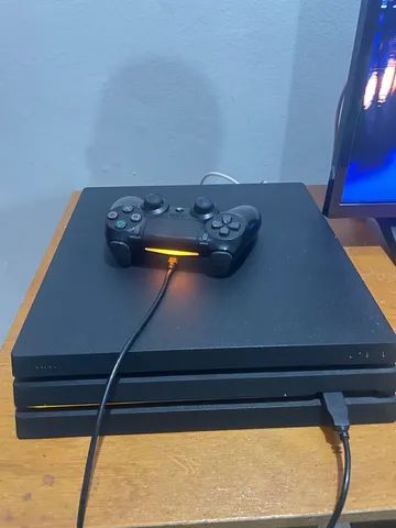 Vendo Playstation 4 Pro a 280€ - Ludomedia