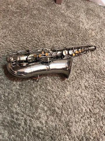 URGENTE - Sax Alto Buescher Low Pitch True Tone 1924