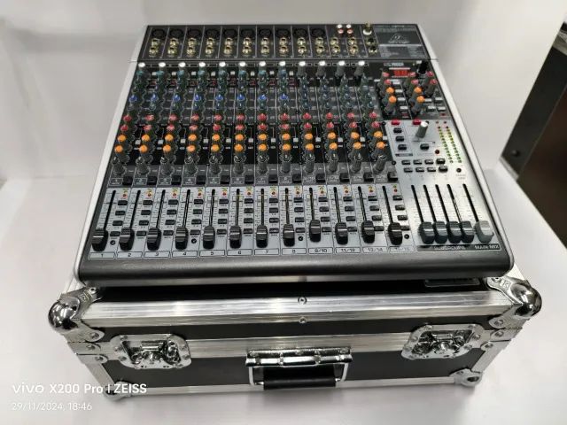 Mesa Behringer X2442usb Xenyx Bivolt E Com Case Ótima!! - Foto 5