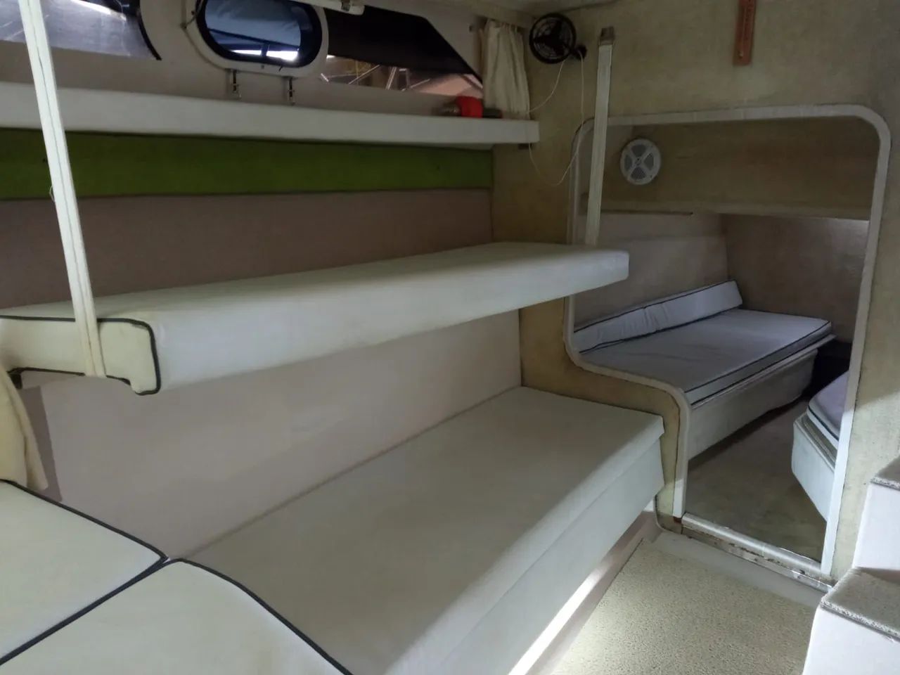 Lancha Cobra 32 - Foto 9