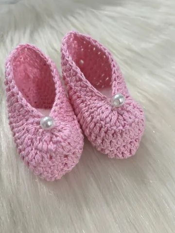 Sapatinho de bebê em crochê 