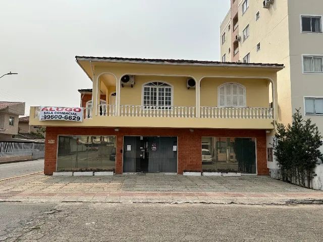Sala Comercial Palhoça (160m2). Localização estratégica!.