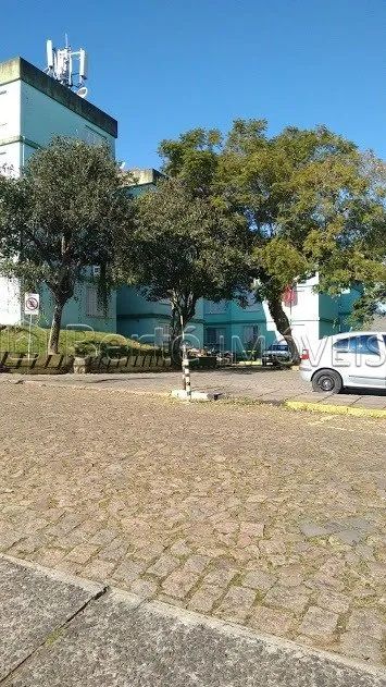 Apartamento reformado, perto da Uniritter, com 03 dormitórios, living dois ambientes, cozi