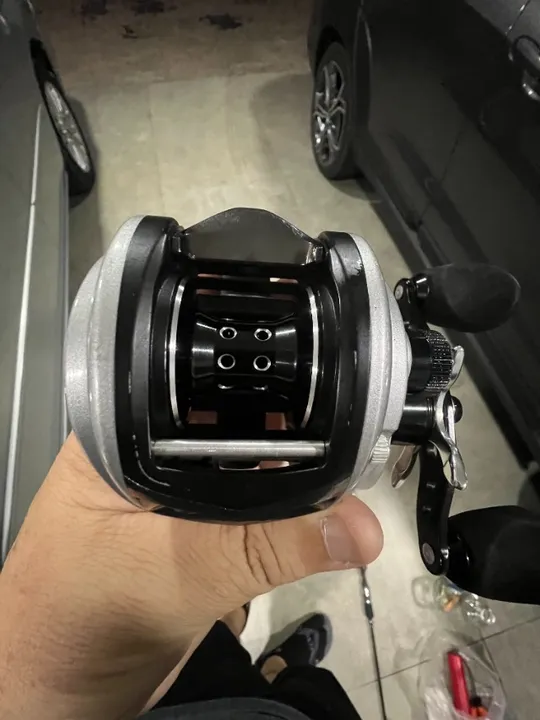Carretilha ABU Garcia Revo STX