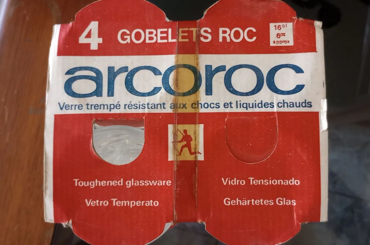 Conjunto de 8 copos da marca Arcoroc para aperitivo  - Foto 6