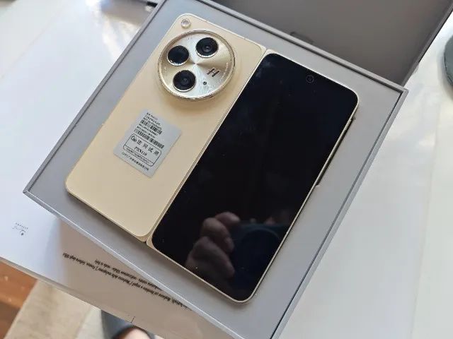 NOVO - Oppo Find N3 | OnePlus Open | 12GB / 512GB ROM | Dobrável