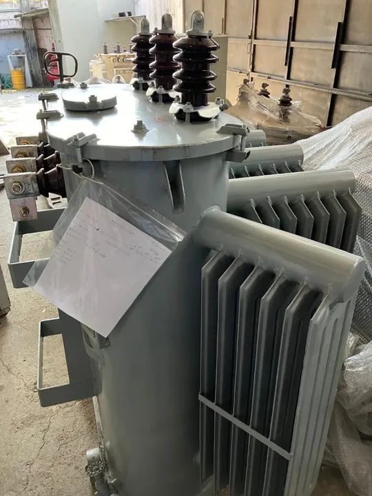 Transformador De 300 Kva 220v/127v À Óleo - Foto 3