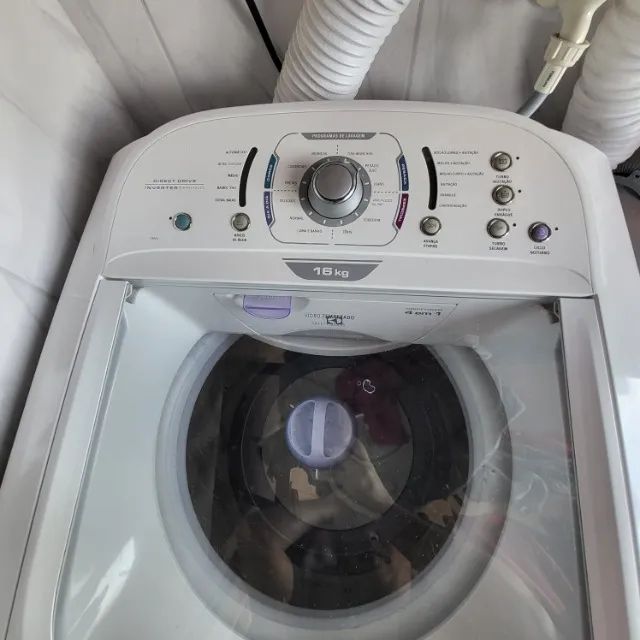 Máquina de Lavar Electrolux 16kg Branca Turbo com dispenser 4 em 1 conservada - Foto 2