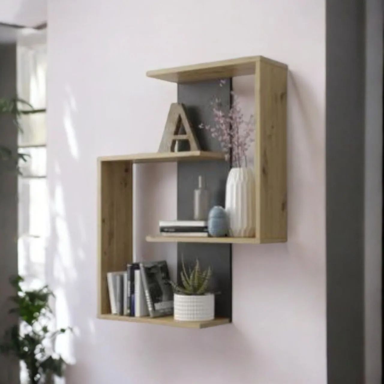 Promocão!! Bela estante suspensa porte médio elegante e única