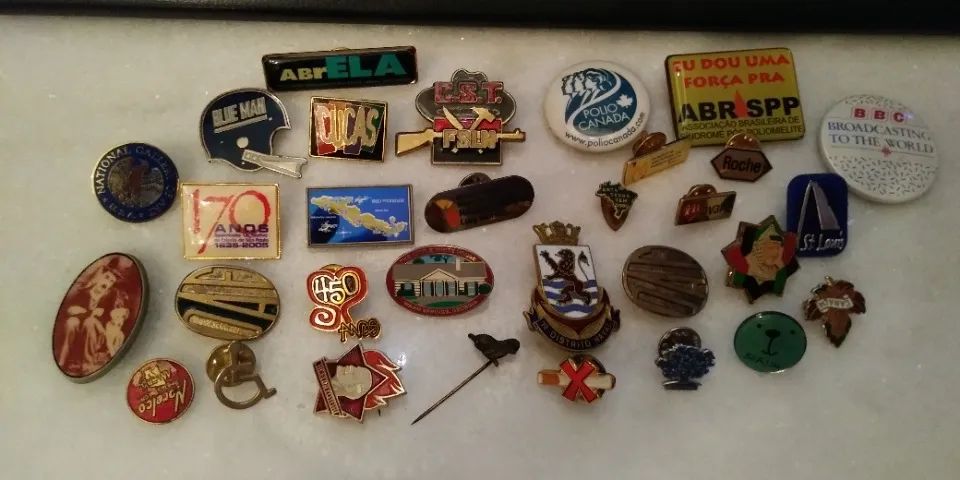 Broches antigos coleção.28 peças raras diversas
