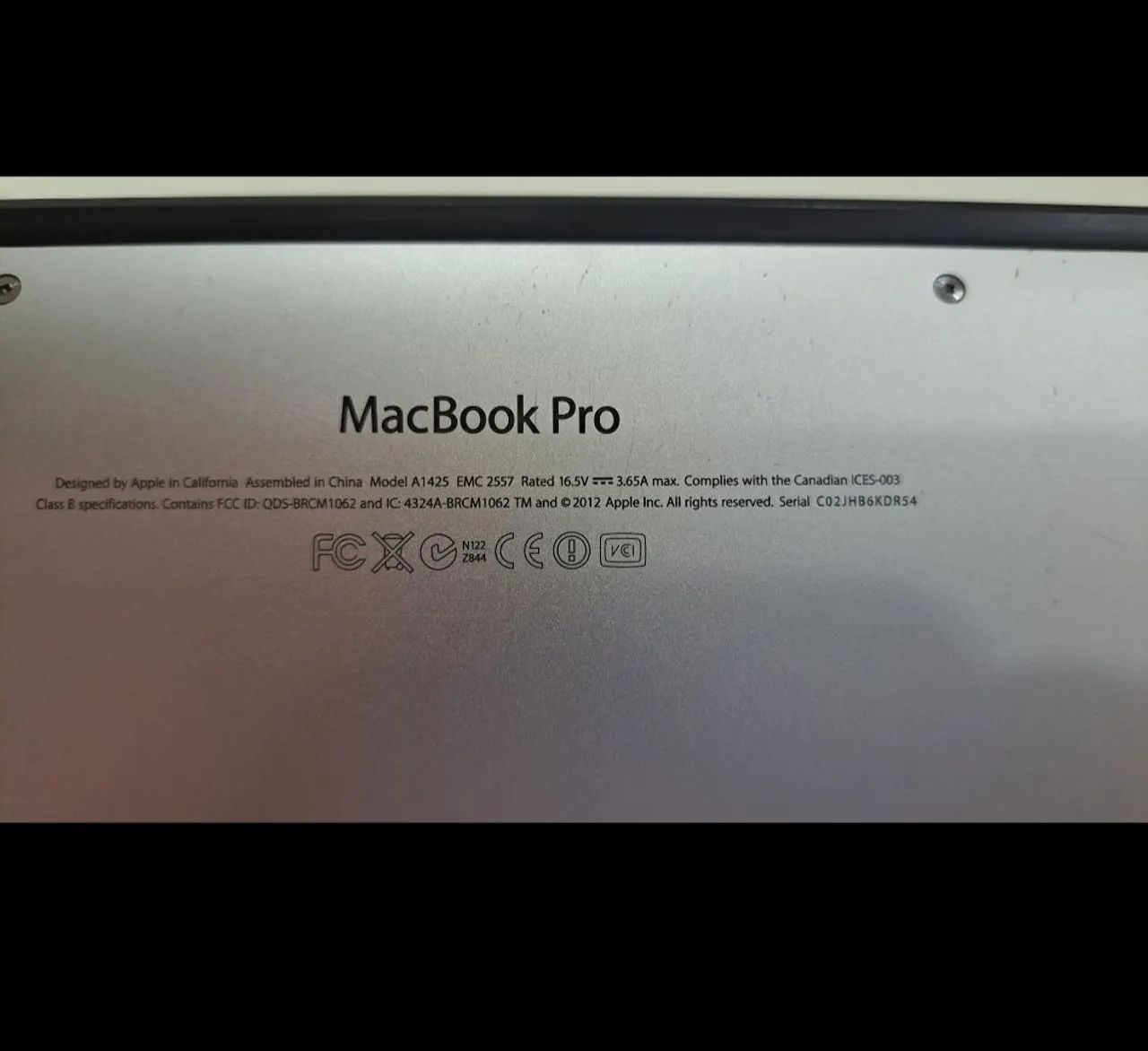 MacBook Pro 64302734686851125