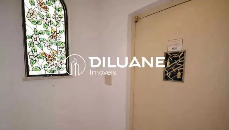 Amplo apartamento com 2 quartos e 2 banheiros no total. - Foto 3