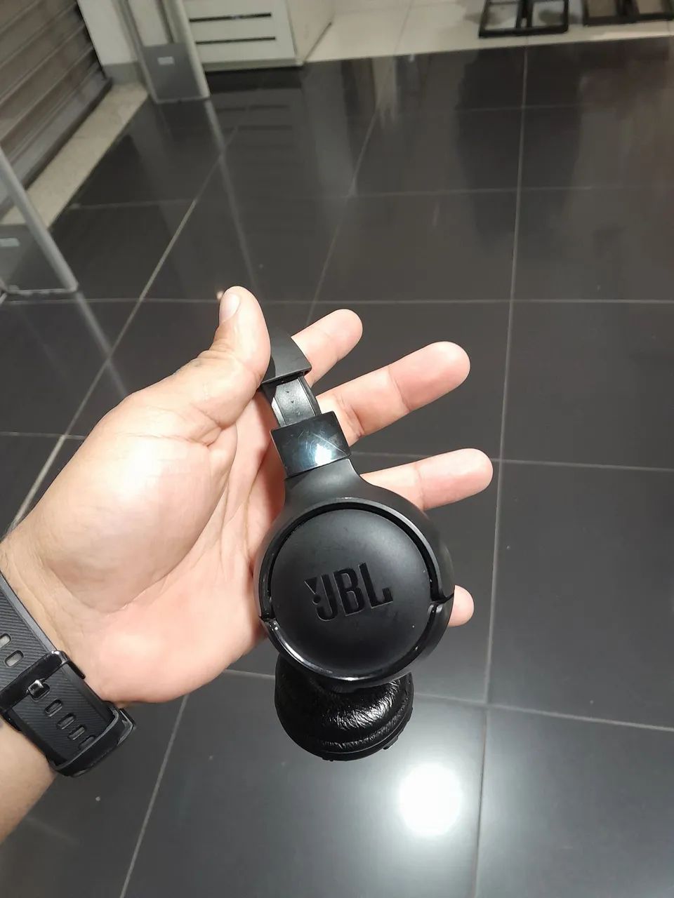 JBL Bluetooth wireless headset64308567875329120