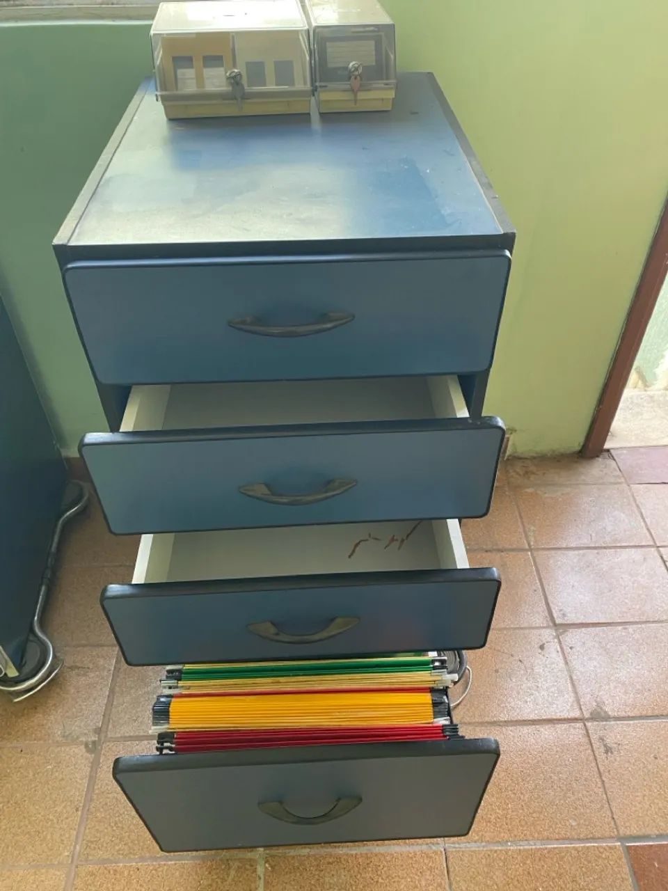 3 Gaveteiro moderno com design elegante - Foto 3
