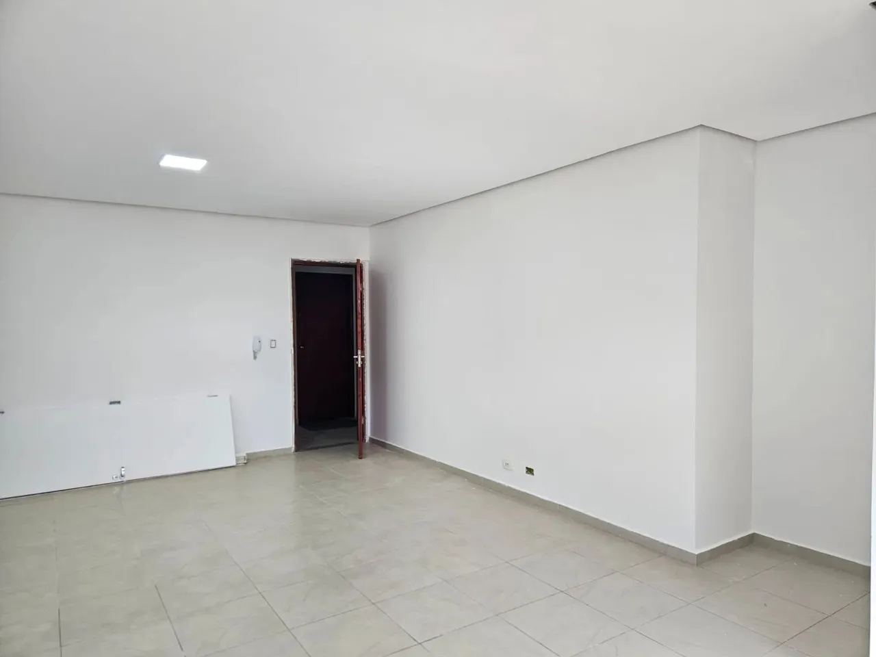 Sala comercial Campo Limpo - 33 m² São Paulo - SP