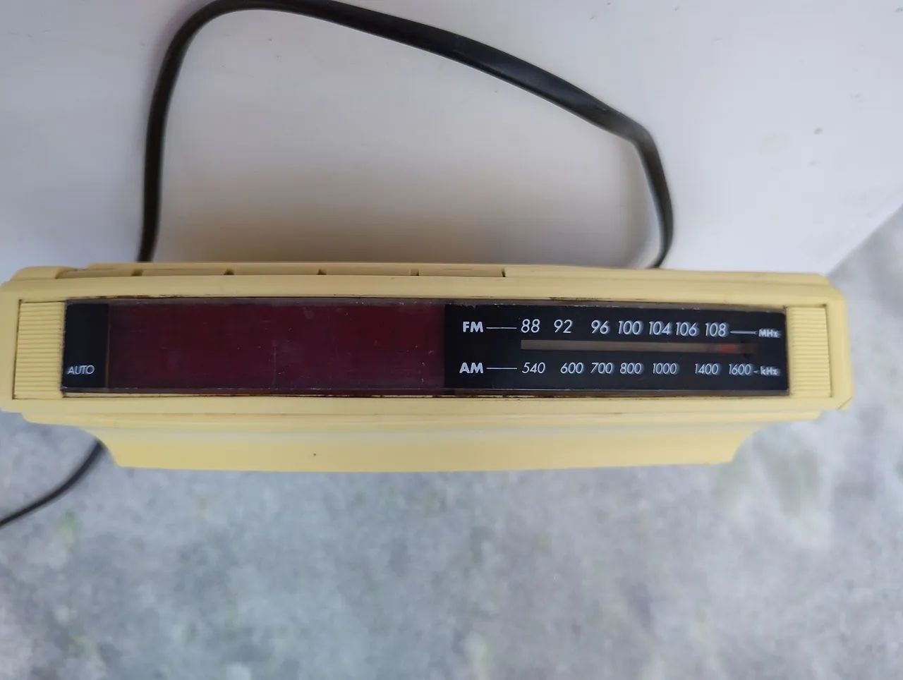 Rádio Relógio Despertador Vintage