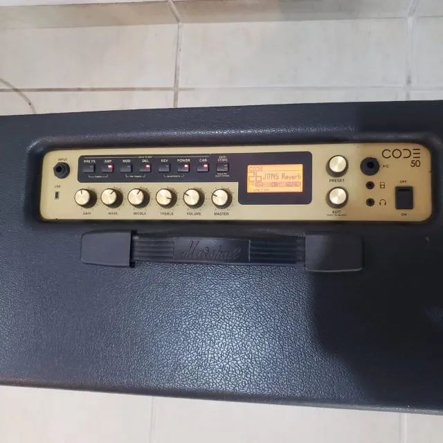 Amplificador Guitarra Marshall Code 50 + Footswitch - Foto 4