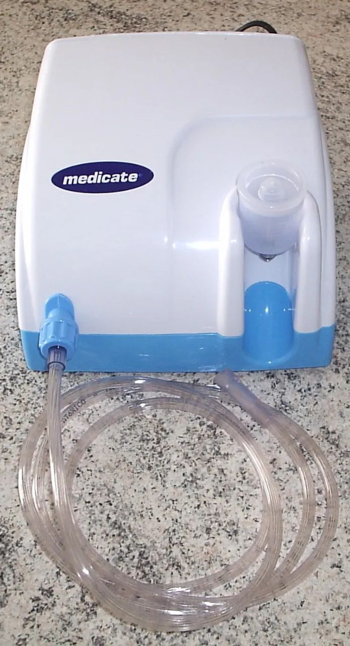 Inalador Nebulizador MD1000 Medicate