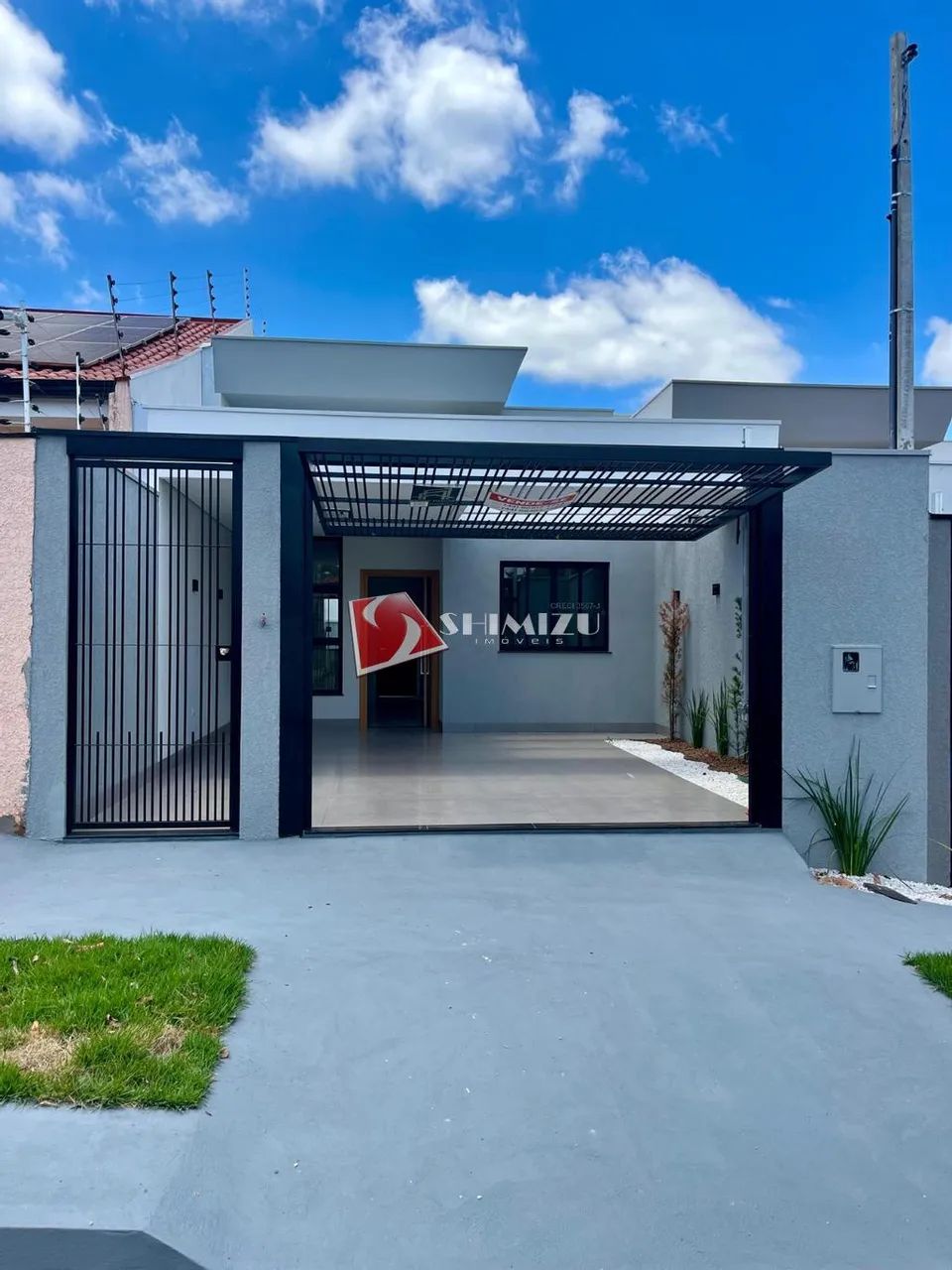 Casa à venda em Maringá, Parque das Laranjeiras, com 3 quartos, com 82 m²