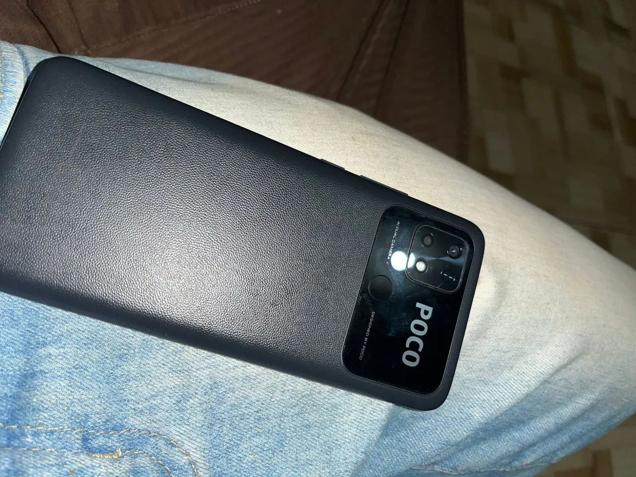 Poco c40 novo (com apenas avaria no botão de ligar que está enterrado) - Foto 3