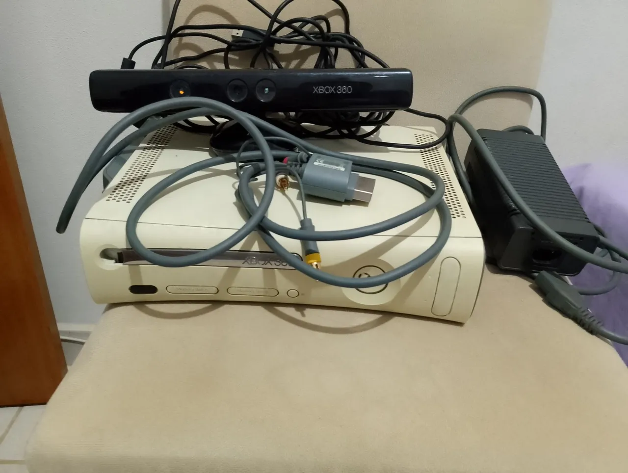 Xbox 360 modelo branco