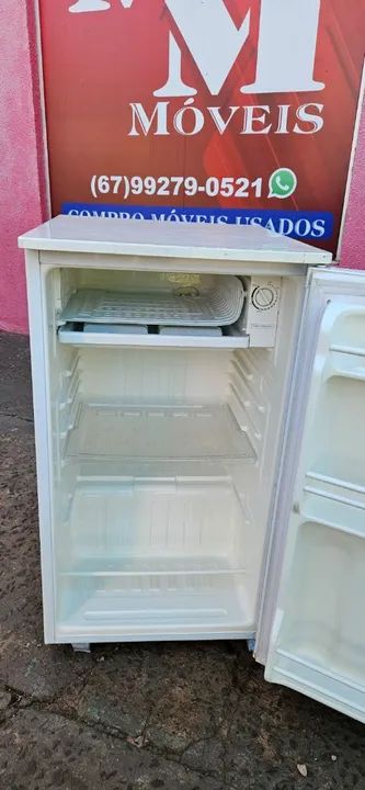 mini geladeira Samsung gelando perfeitamente degelo 110v ((ENTREGO)) - Foto 3