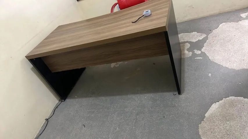 Mesa de Escritório em MDF 