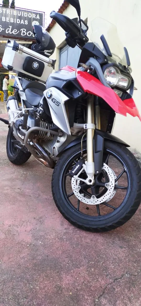 GS R1200, muito conservada, manual e chave reserva, ABAIXO DA TABELA FIPE!