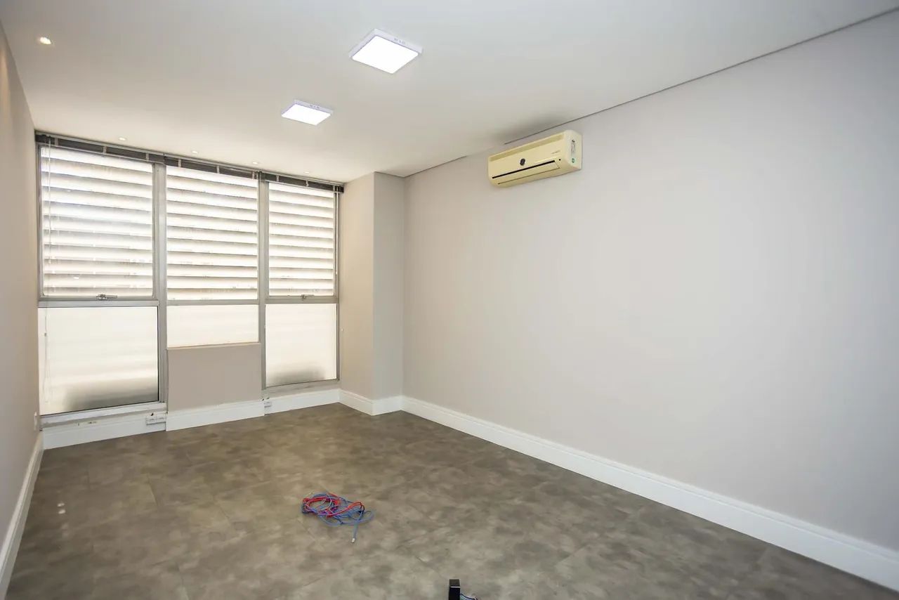 Sala comercial no Centro de Curitiba, PR - Foto 14