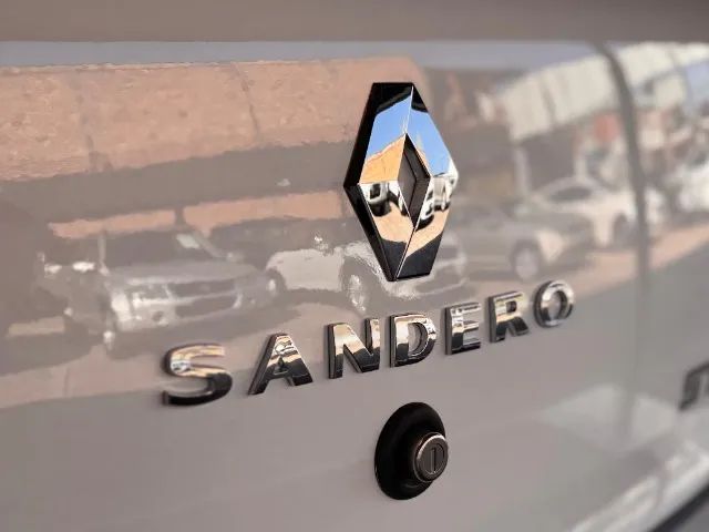 Sandero Stepway 1.6 2013 Automático - Foto 5
