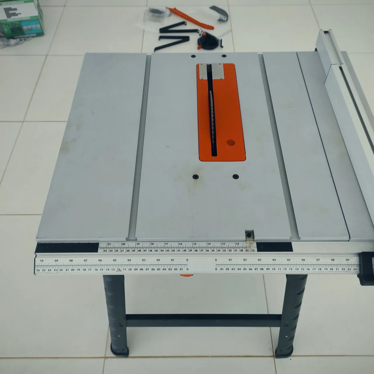 Serra de Bancada Bosch GTS 254