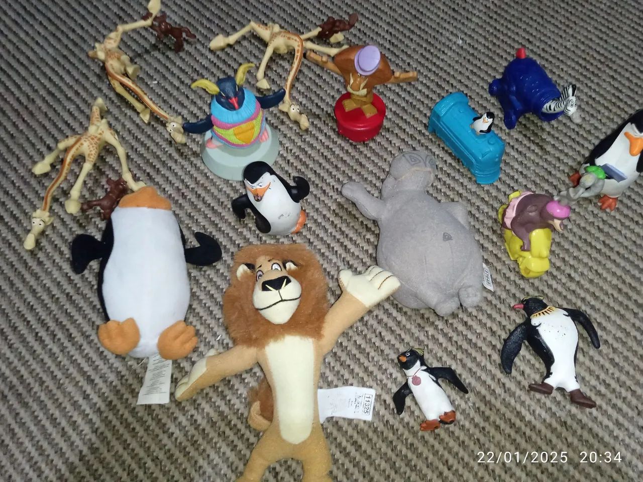Personagens de Madagascar - kit com 15 peças  - Foto 4