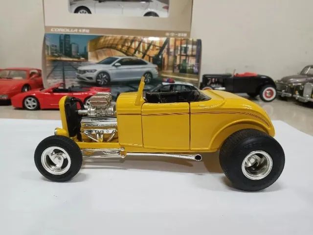 Miniatura Ford Hot Hod Street Road 1932 1/18 Ertl #1j258