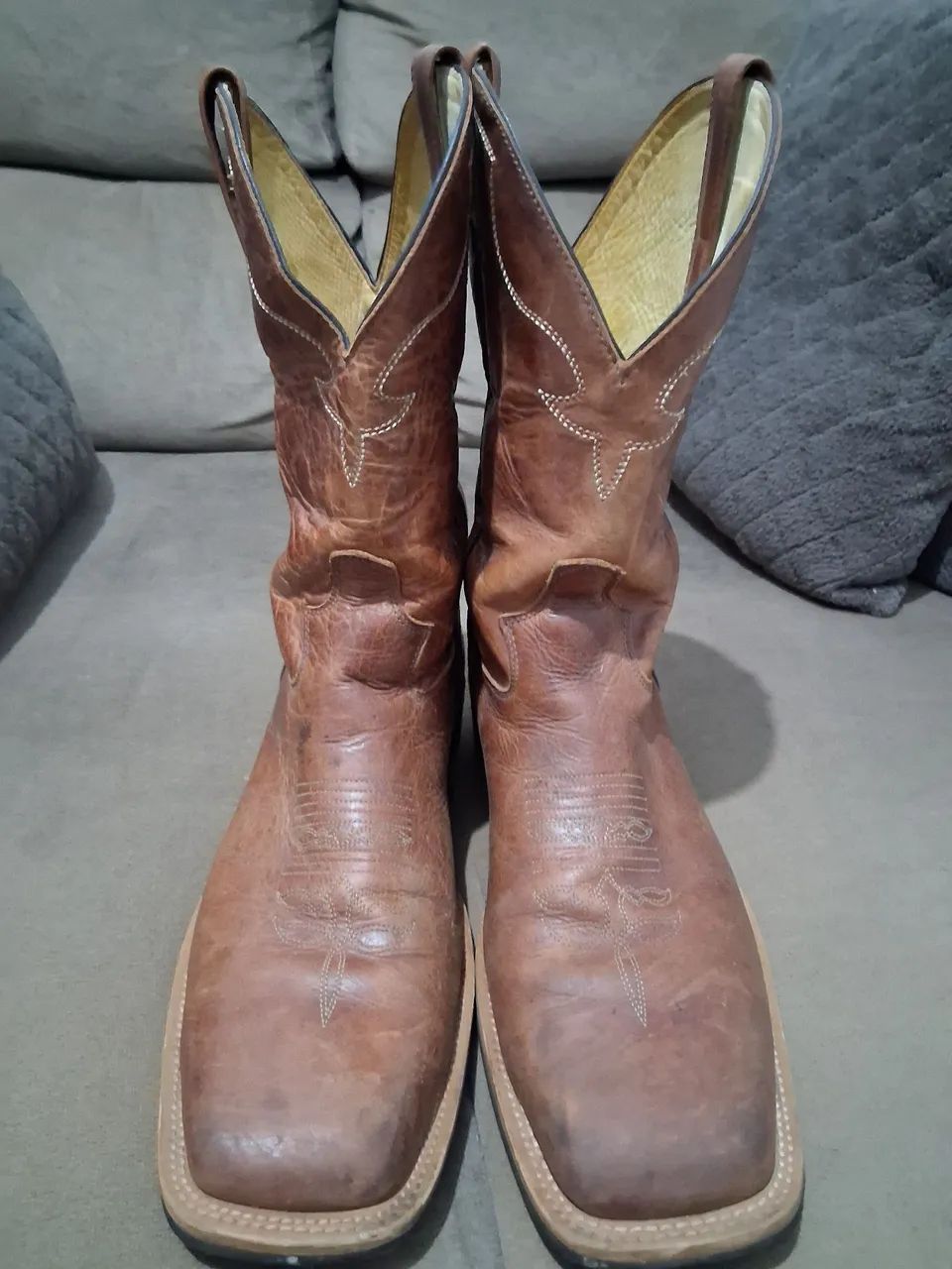 Bota Jácomo 41