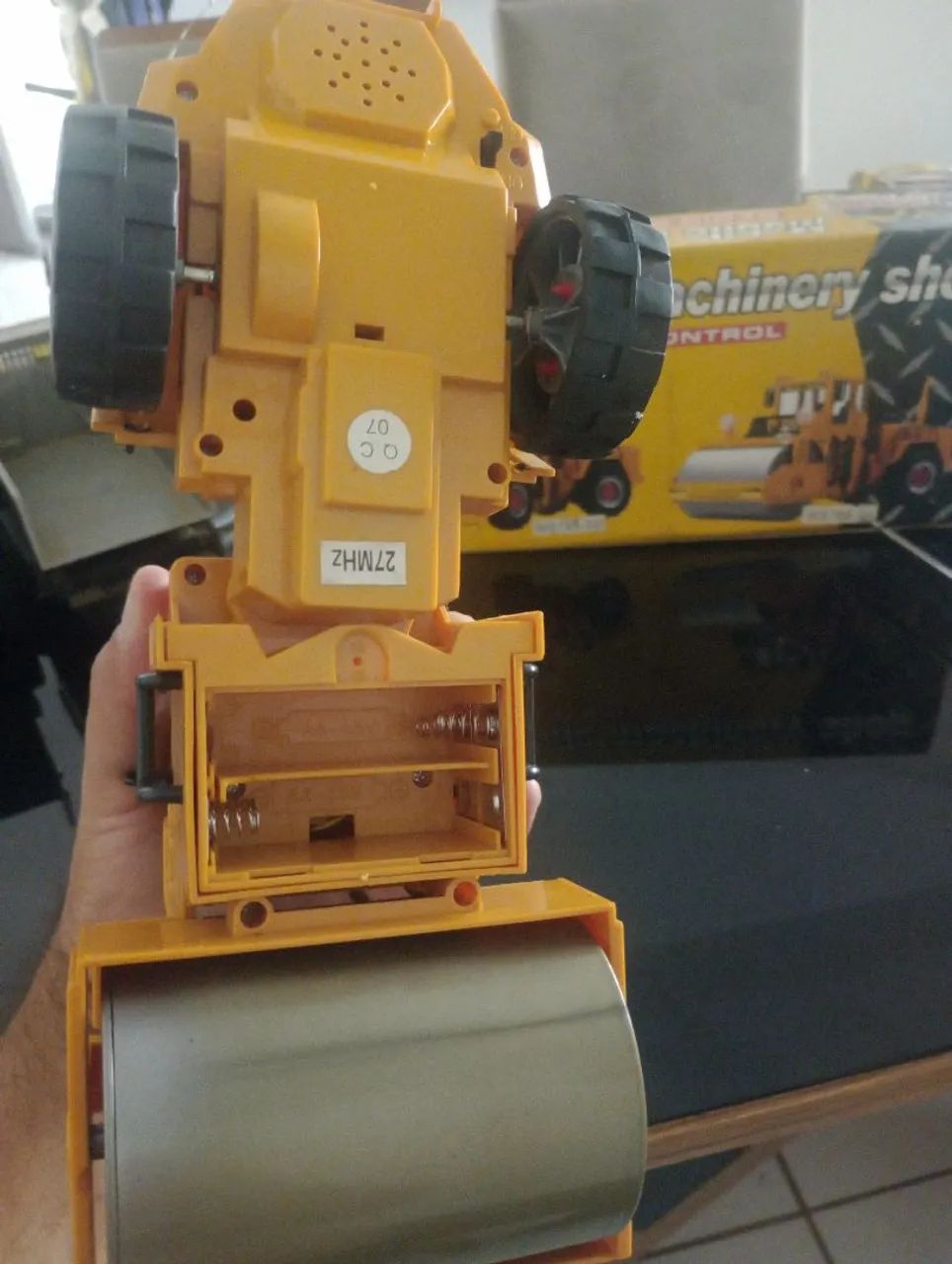 Trator rolo compactador antigo controle - Foto 4