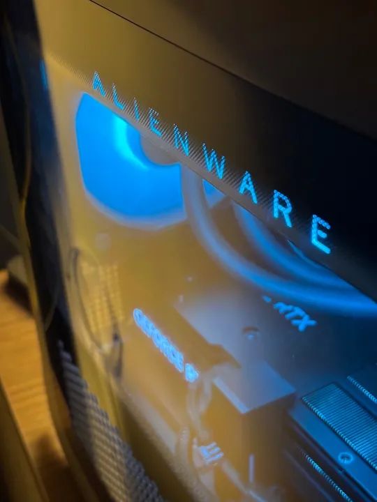 Desktop Alienware Aurora R15 I9 13th 32gb 2x 1tb SSD M2 Rtx4070ti - Foto 3