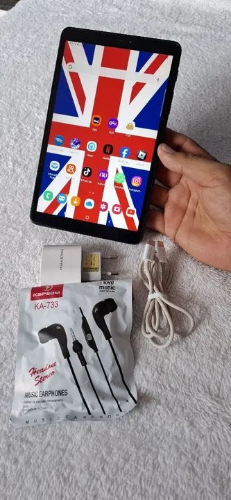 Tablet Samsung tab A 8.0 32Gbs 3gbs ram Chip 4G faz ligacao - Foto 2