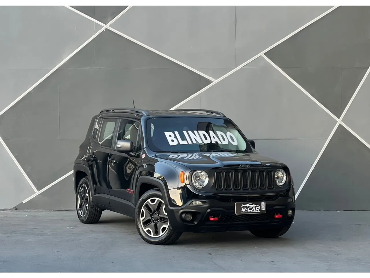 (BLINDADO) Jeep Renegade Trailhawk Diesel, 4x4 2016 2.0 Turbo Novissimo Pouco Rodado