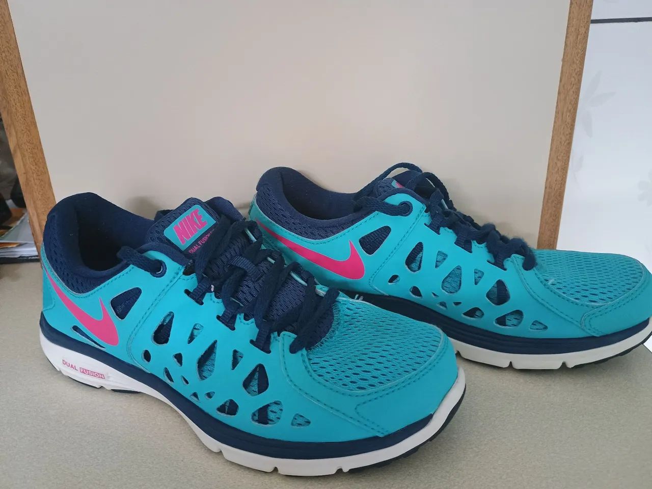 Tênis Nike original Dual Fusion semi novo 