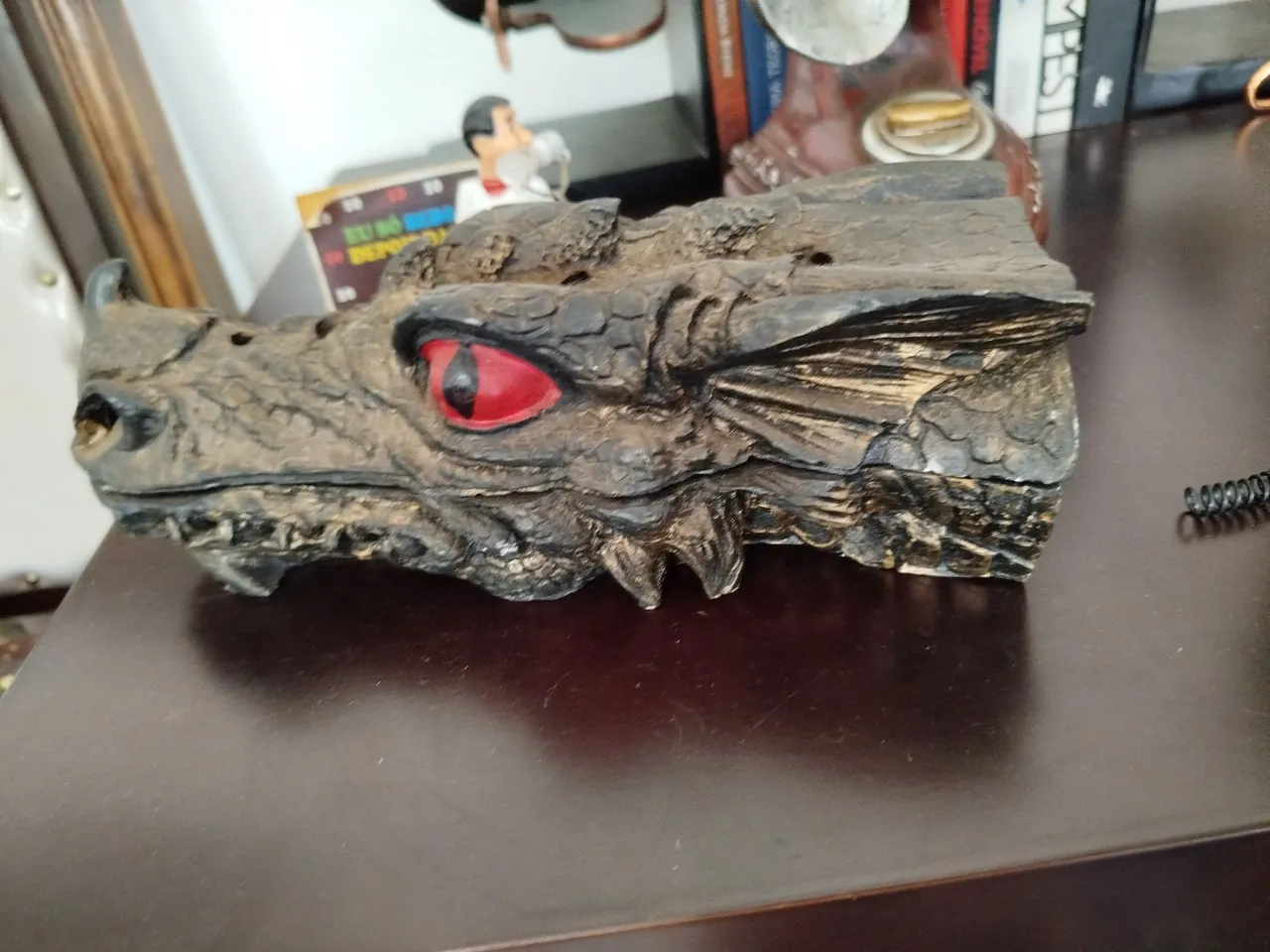 Cabeça de Dragão Decorativa incensário