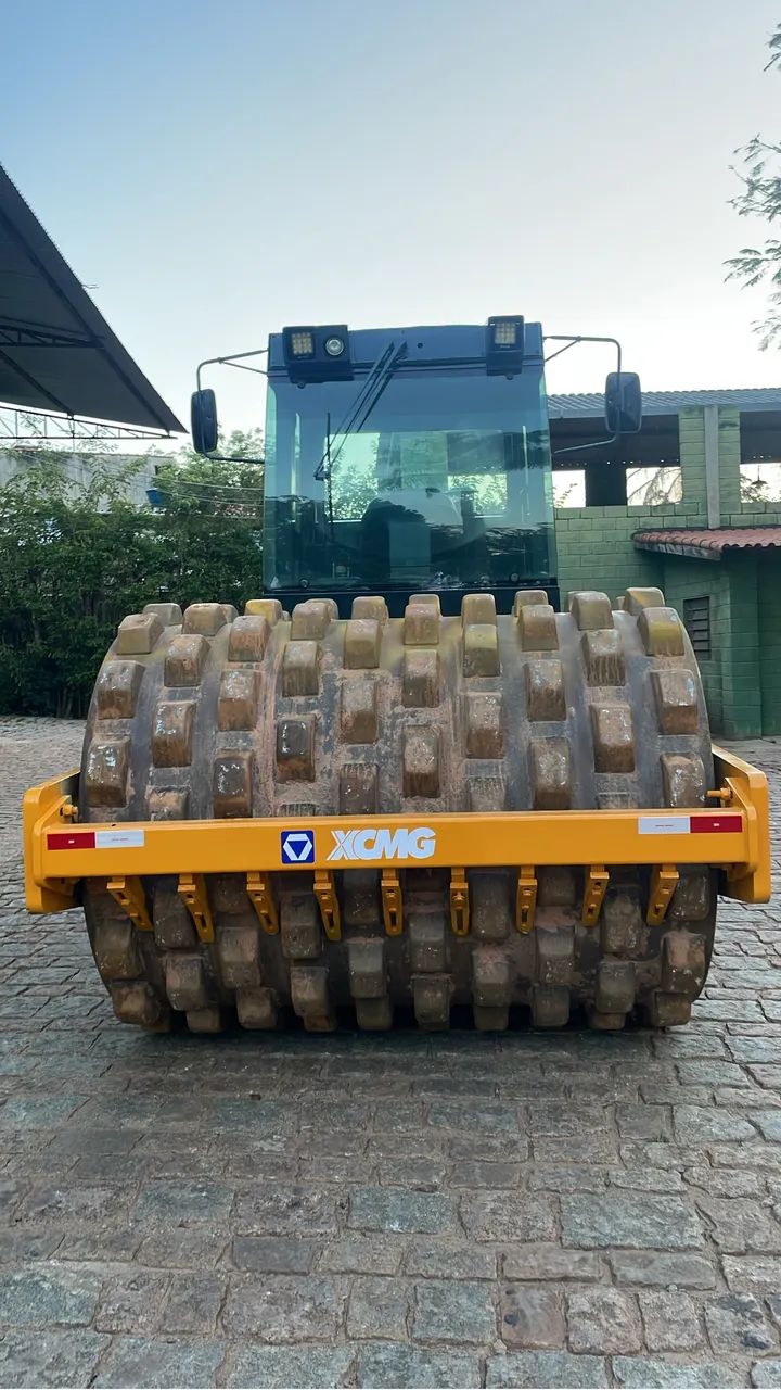 ROLO COMPACTADOR XCMG 120 PD  ANO  2010, VOLVO,CAT,KOMATSU,XCMG,XCMA,LUIGONG,SANYARD