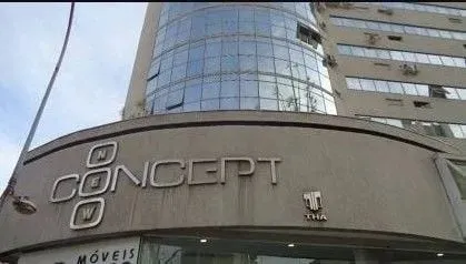 Sala Comercial com 20 m², aluguel de R$ 990 + Taxas - Centro, Curitiba (PR)