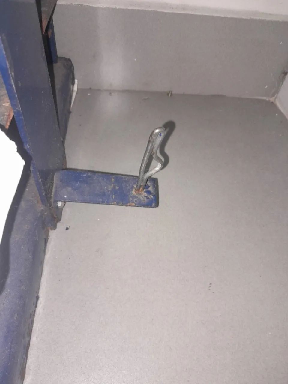 Máquina pneumática para fabricação de chinelos - Foto 5