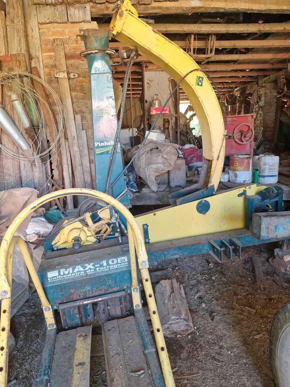 Siladeira de forragem64319179389825120